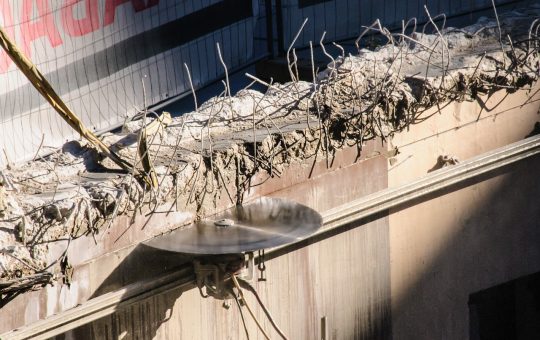 Cięcie betonu tarczami diamentowymi